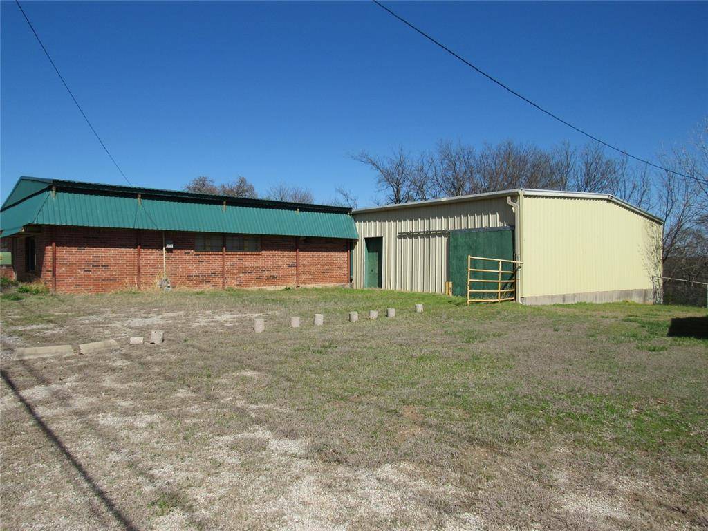 1046 S Chickasaw ST, Pauls Valley, OK 73075