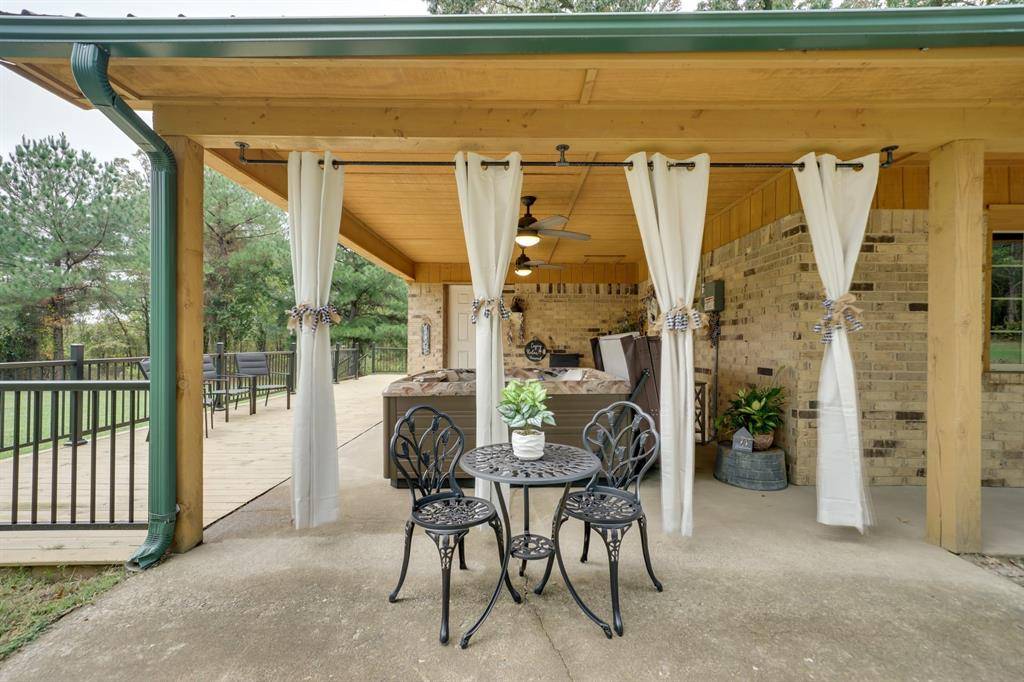 121 W Bethel RD, Broken Bow, OK 74728