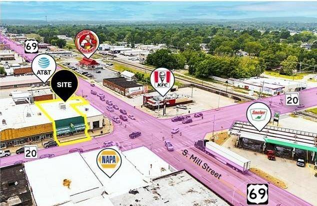 104 E Graham AVE, Pryor, OK 74361