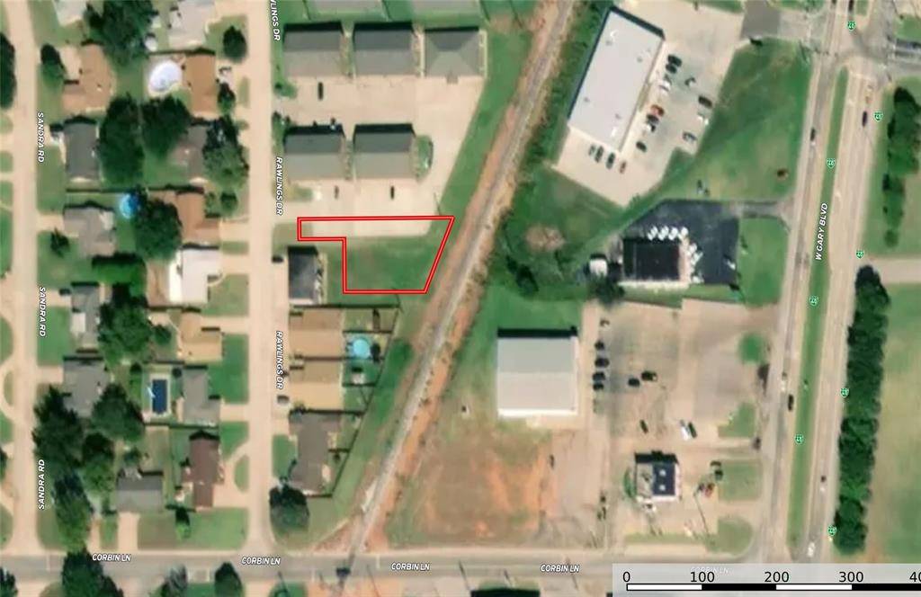 Rawlings DR, Clinton, OK 73601
