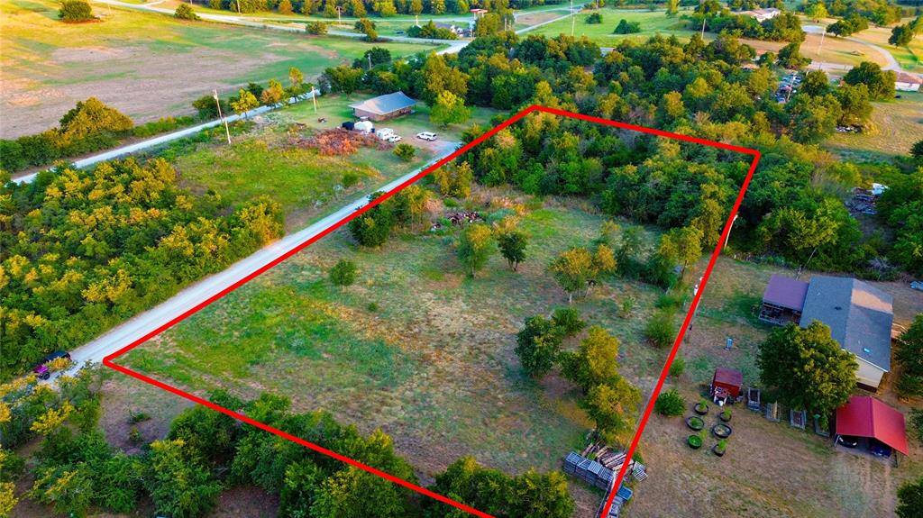 2786 County ST #2969, Cement, OK 73017