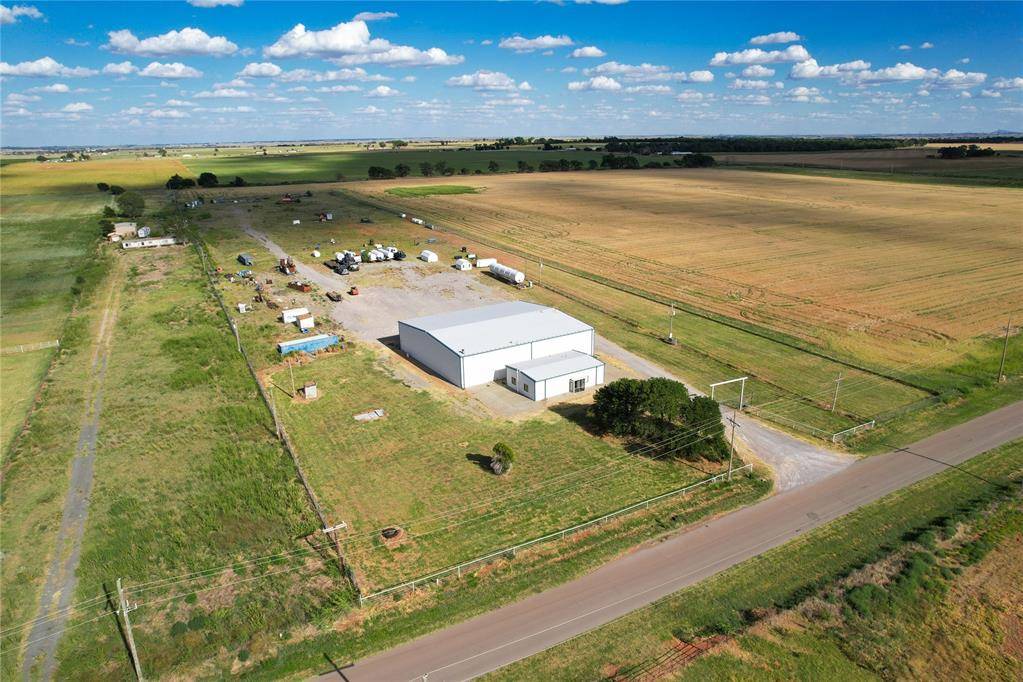 11566 N 1970 RD, Elk City, OK 73644