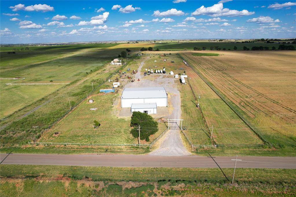11566 N 1970 RD, Elk City, OK 73644
