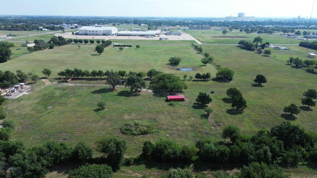 3614 N washington ST, Enid, OK 73701