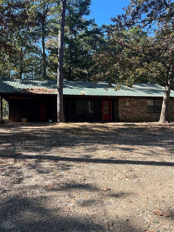 183 Old Hochatown RD, Broken Bow, OK 74728