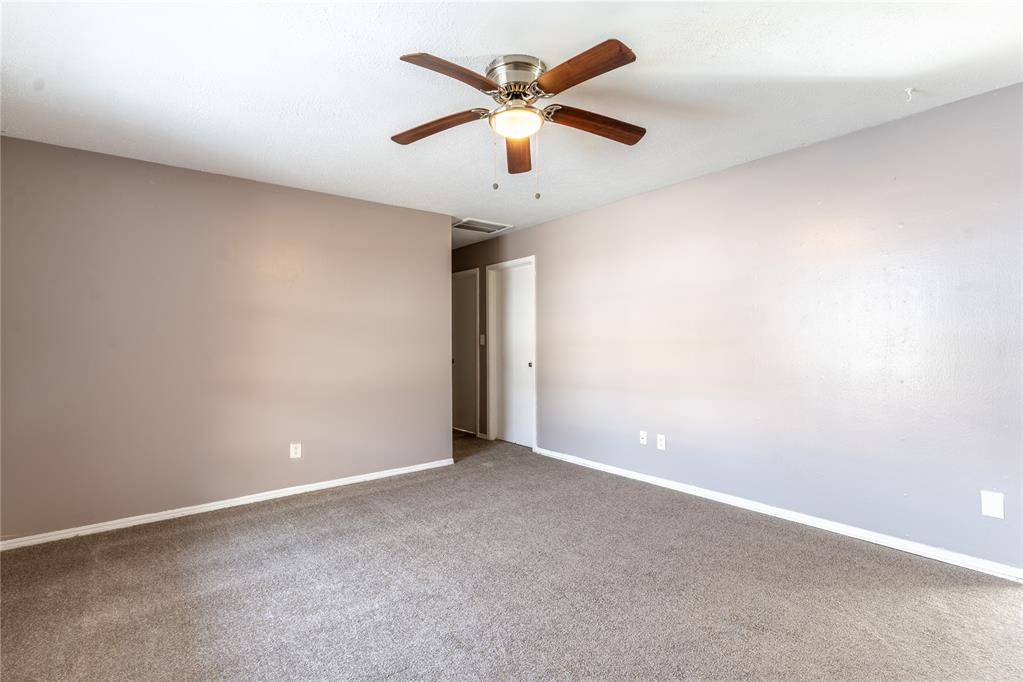 3016 SW 68th ST, Oklahoma City, OK 73159