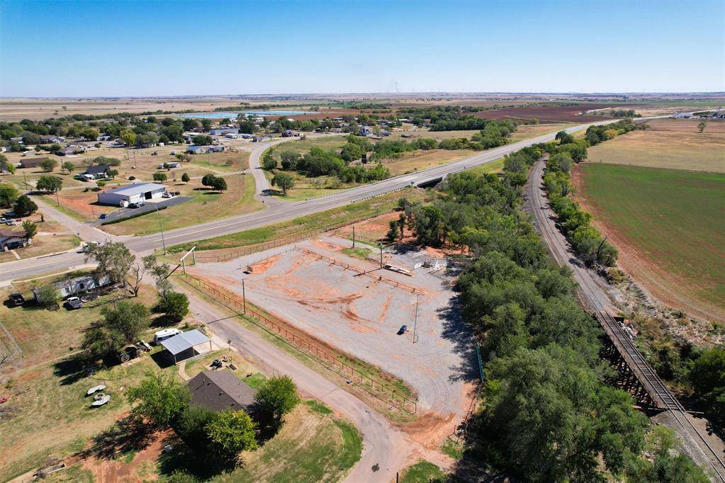 301 E Caddo ST, Cordell, OK 73632