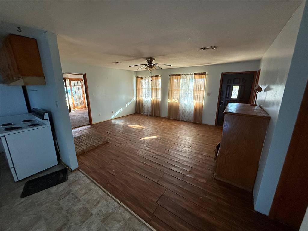 479 White Hawk RD, Valliant, OK 74764