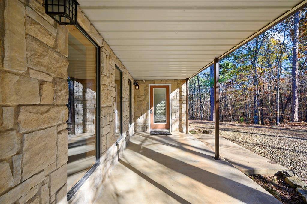 6837 Sherwood RD, Broken Bow, OK 74728