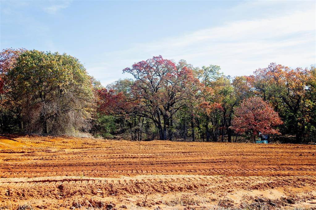 7635 Old Oak TRL, Guthrie, OK 73044