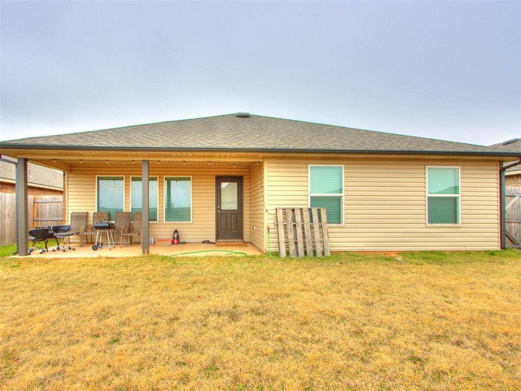 4408 Moonlight RD, Mustang, OK 73064