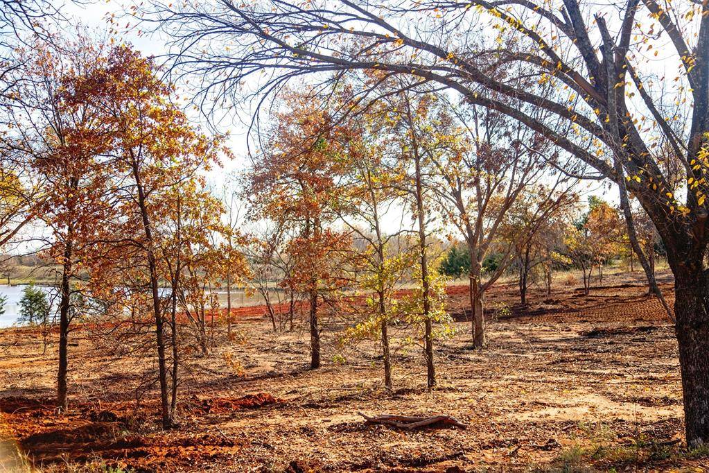 7734 Old Oak TRL, Guthrie, OK 73044