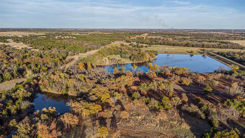 7668 Old Oak TRL, Guthrie, OK 73044