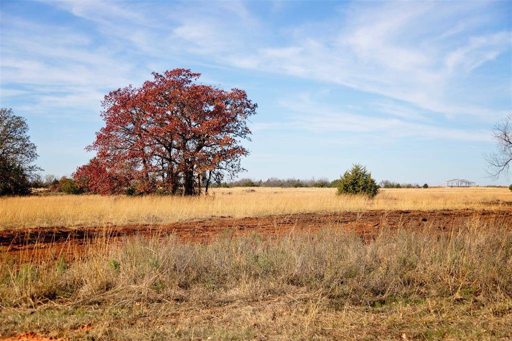 7300 Old Oak TRL, Guthrie, OK 73044