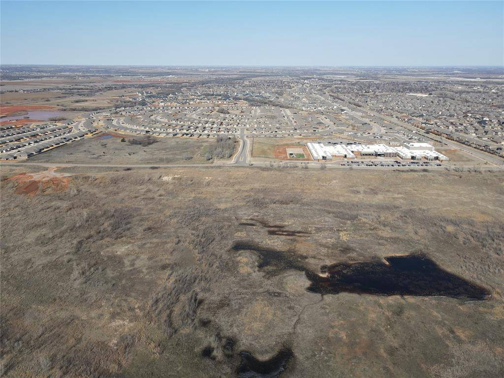 9003 N Mustang RD, Yukon, OK 73099