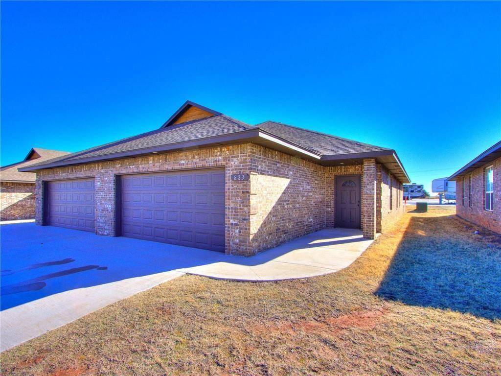 812 Aspen DR, Kingfisher, OK 73750