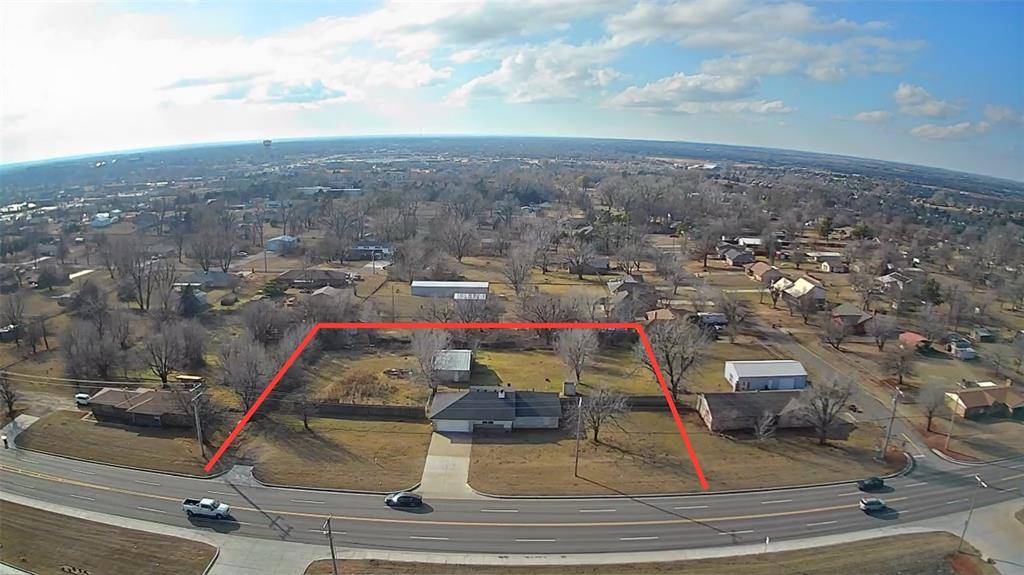 519 N Sara RD, Mustang, OK 73064