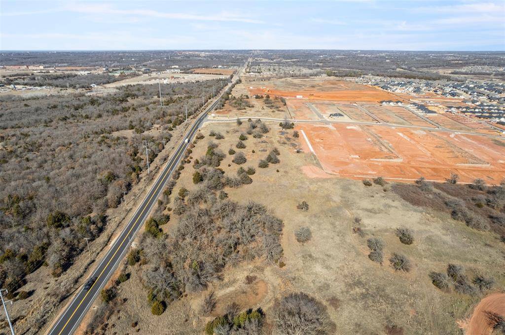 000 0000 BLVD, Edmond, OK 73034