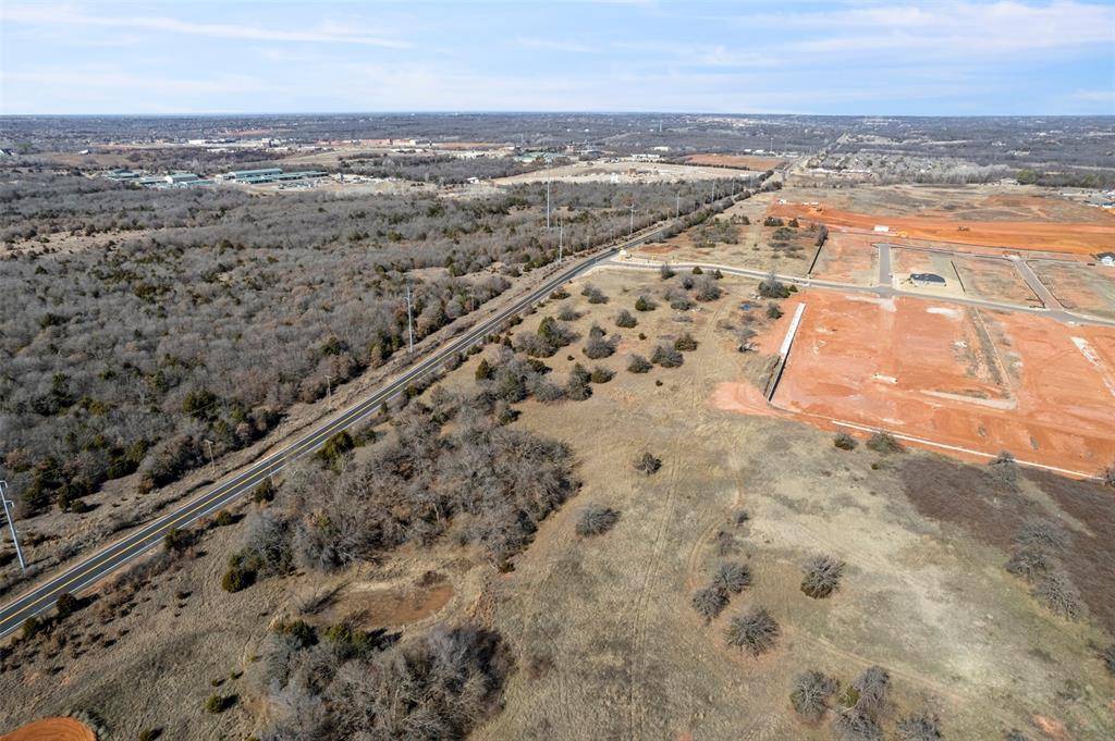 000 0000 BLVD, Edmond, OK 73034