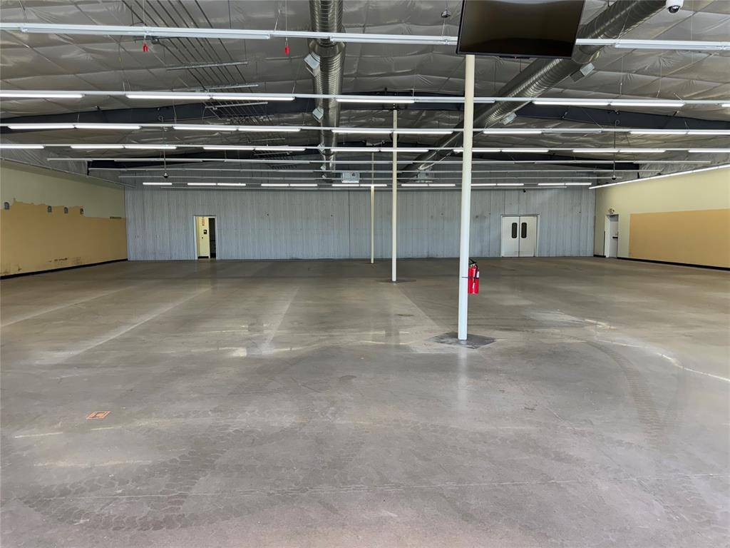 215 E 1st ST, Granite, OK 73547