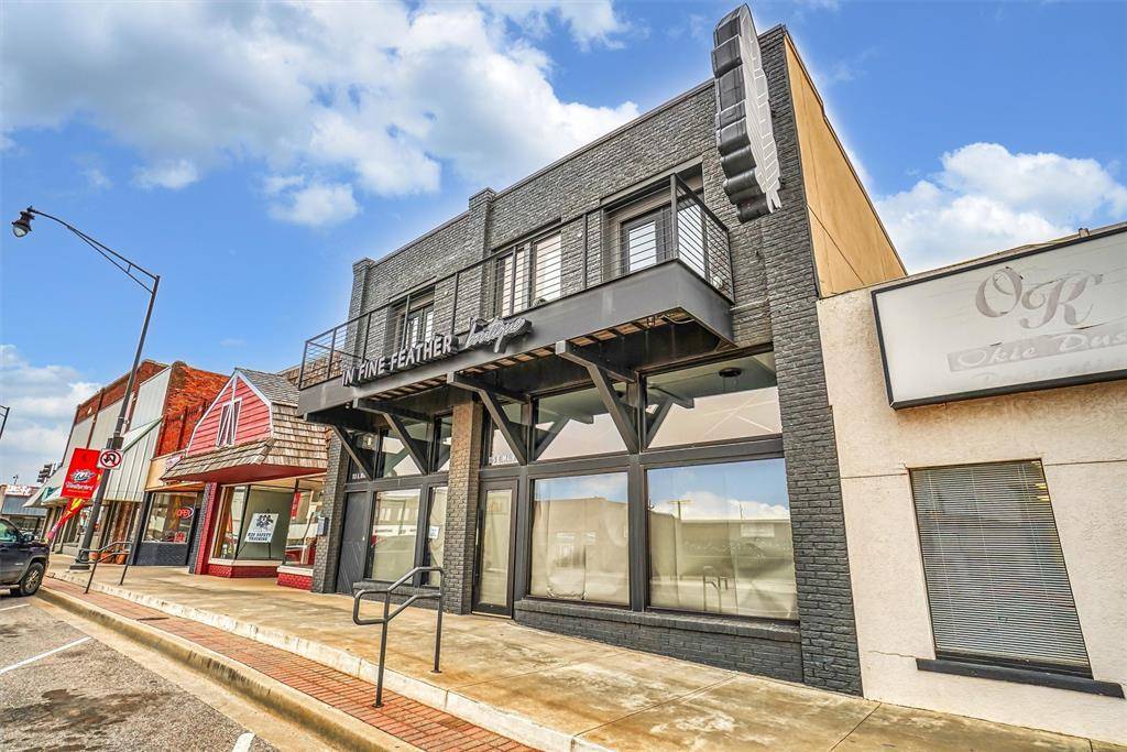 115 E Main ST, Weatherford, OK 73096