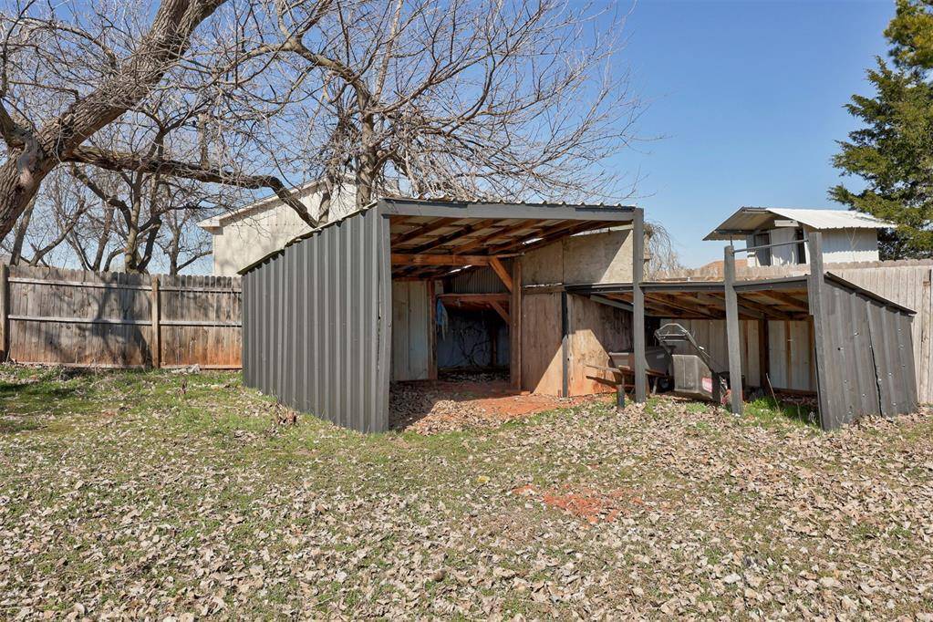 611 N canadian TER, Mustang, OK 73064