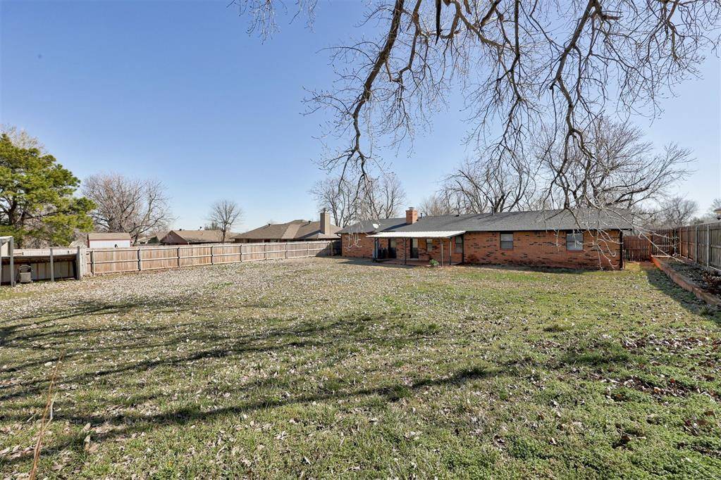 611 N canadian TER, Mustang, OK 73064