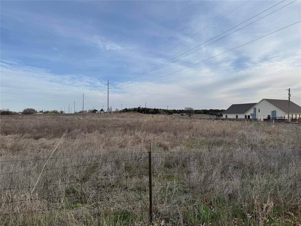 1 W Cimarron BLVD, Crescent, OK 73028