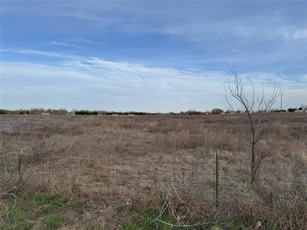 1 W Cimarron BLVD, Crescent, OK 73028