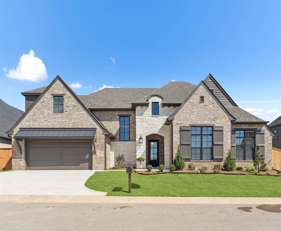 3924 Stone Hollow LN, Edmond, OK 73034