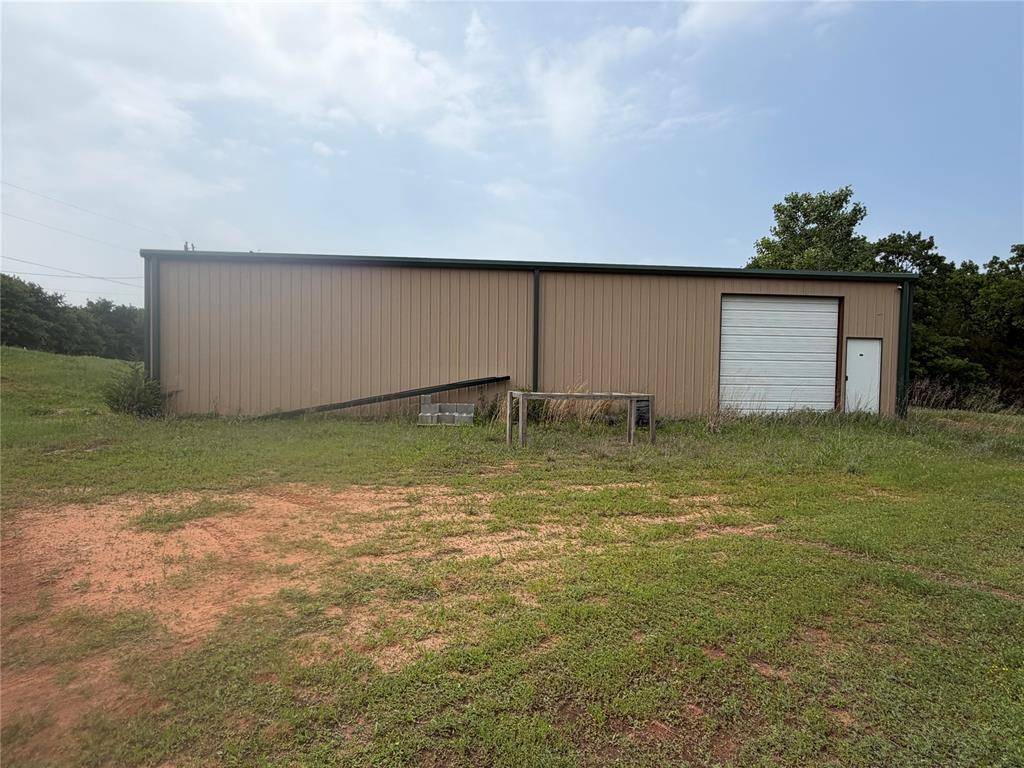 20265 Fairbanks LN, Tecumseh, OK 74873