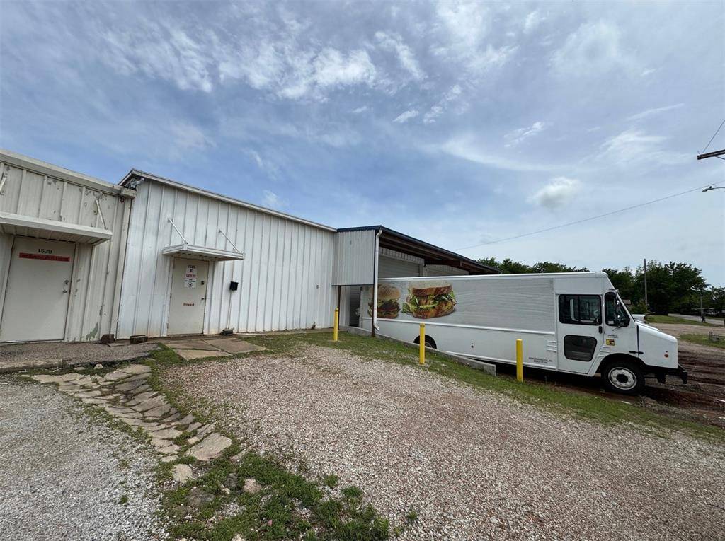 1515 N Tucker AVE, Shawnee, OK 74801