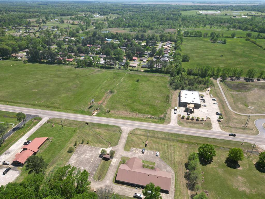 E Lincoln RD, Idabel, OK 74745