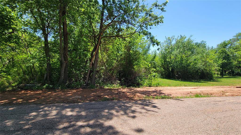 E Fay ST, Shawnee, OK 74801