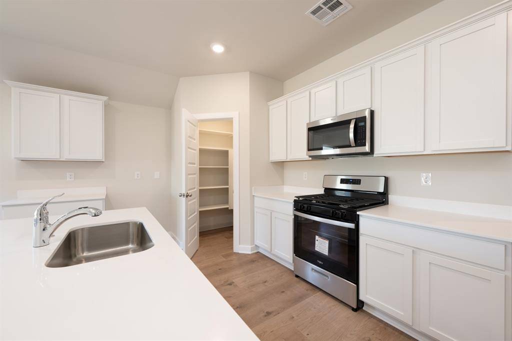8409 NW 61st ST, Oklahoma City, OK 73132