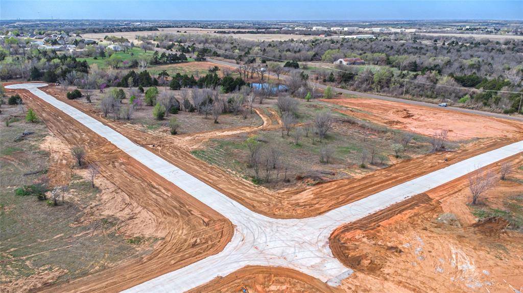 2152 Cattle DR, Guthrie, OK 73044