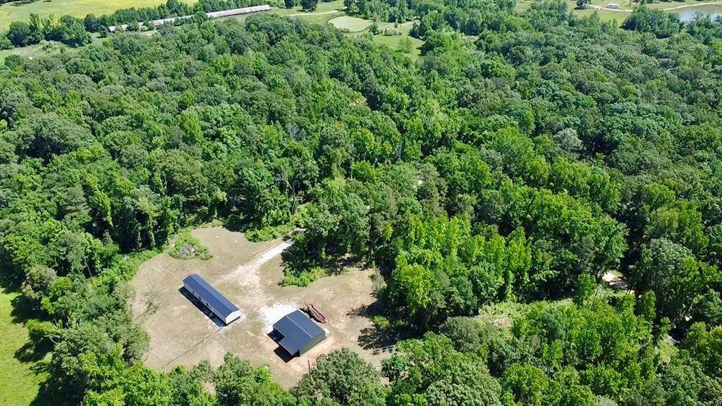 559 Poppy RD, Broken Bow, OK 74728