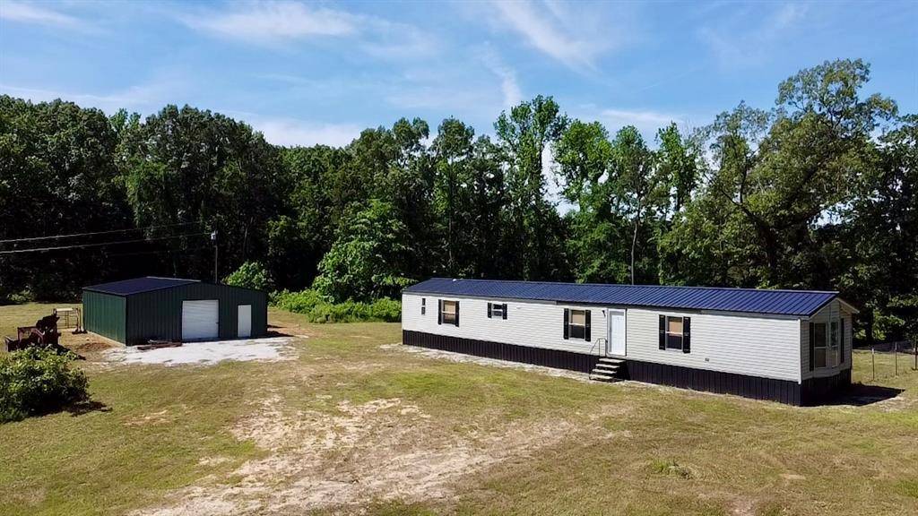559 Poppy RD, Broken Bow, OK 74728