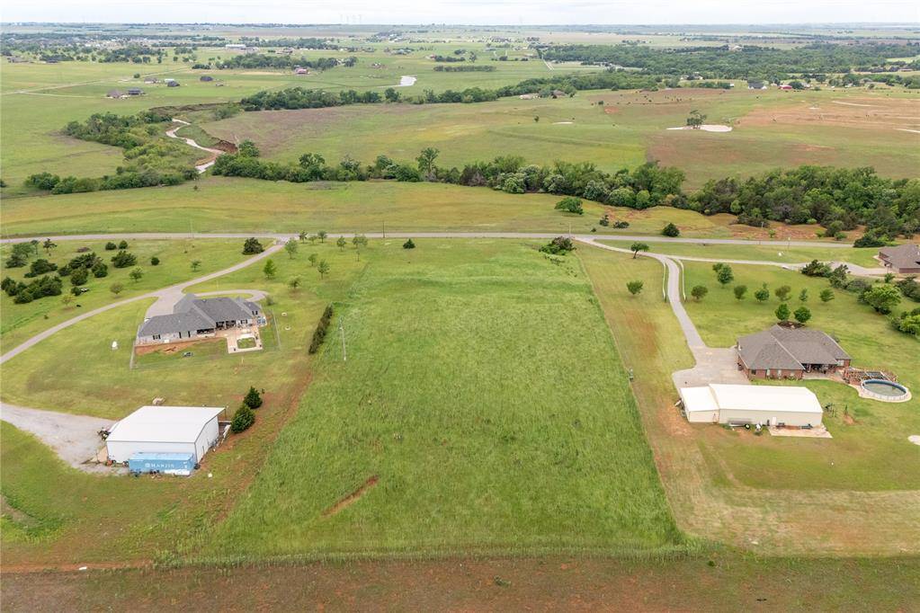 N 2440 RD #North, Weatherford, OK 73096