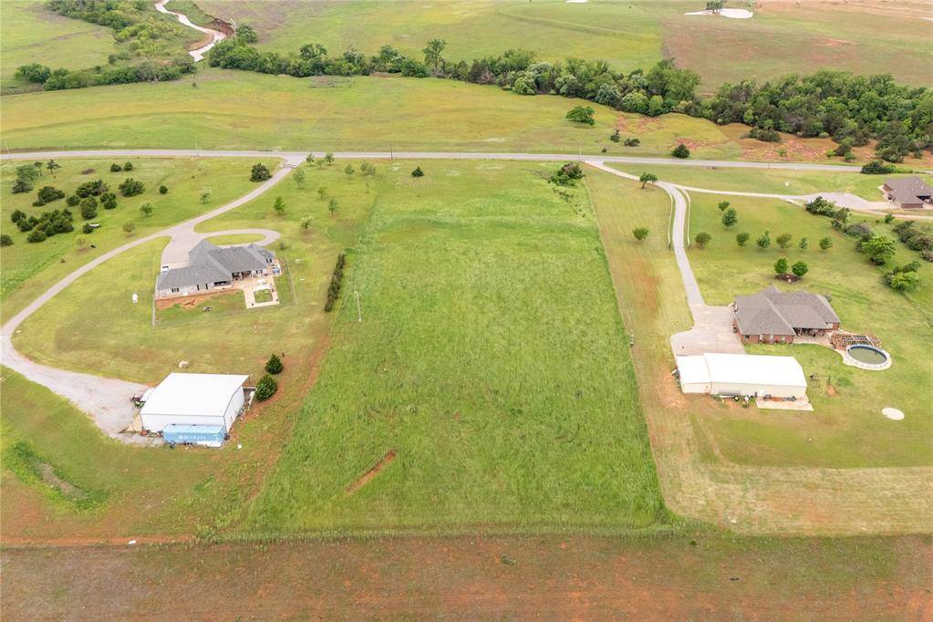 N 2440 RD #North, Weatherford, OK 73096