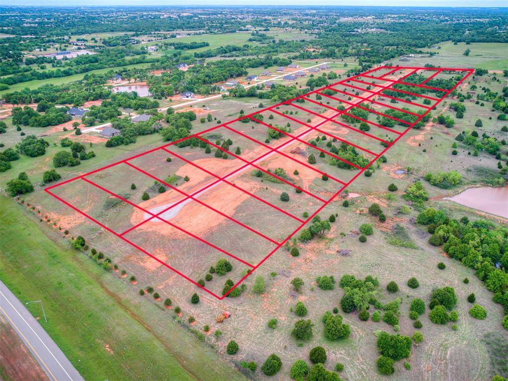 1201 Twin Oaks Dr, Blanchard, OK 73010