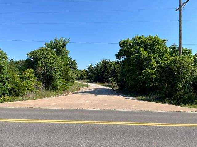 6725 E Coffee Creek RD, Edmond, OK 73034