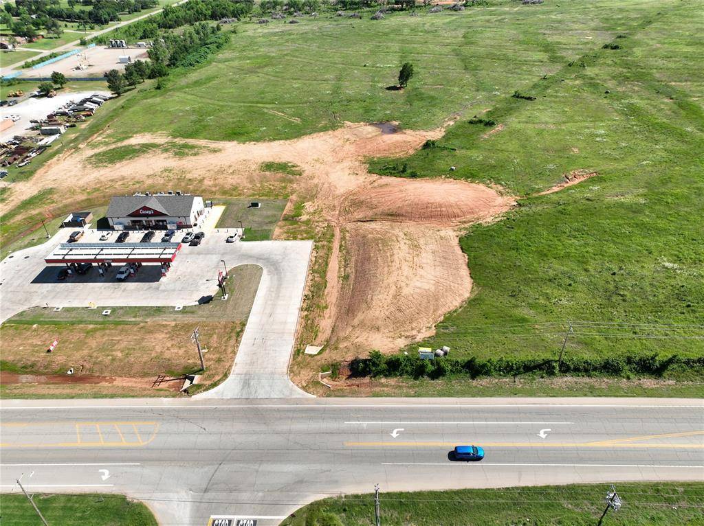 E 1st ST, Chandler, OK 74834
