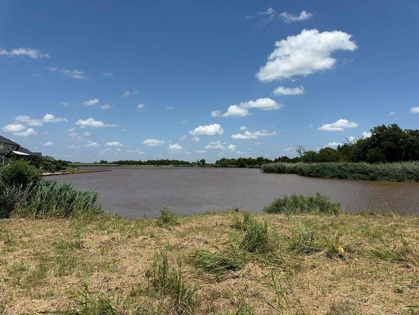 13208 Mackinac Island DR, Oklahoma City, OK 73142