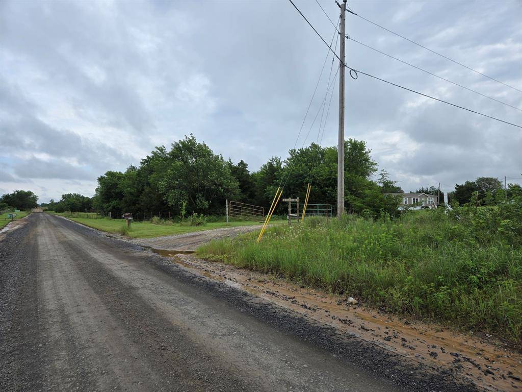 6 Victory LN, Prague, OK 74864