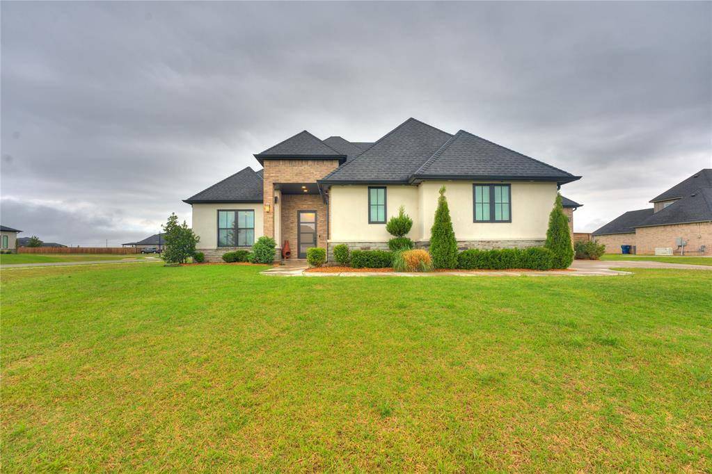 22301 Pine Bluff WAY, Edmond, OK 73025