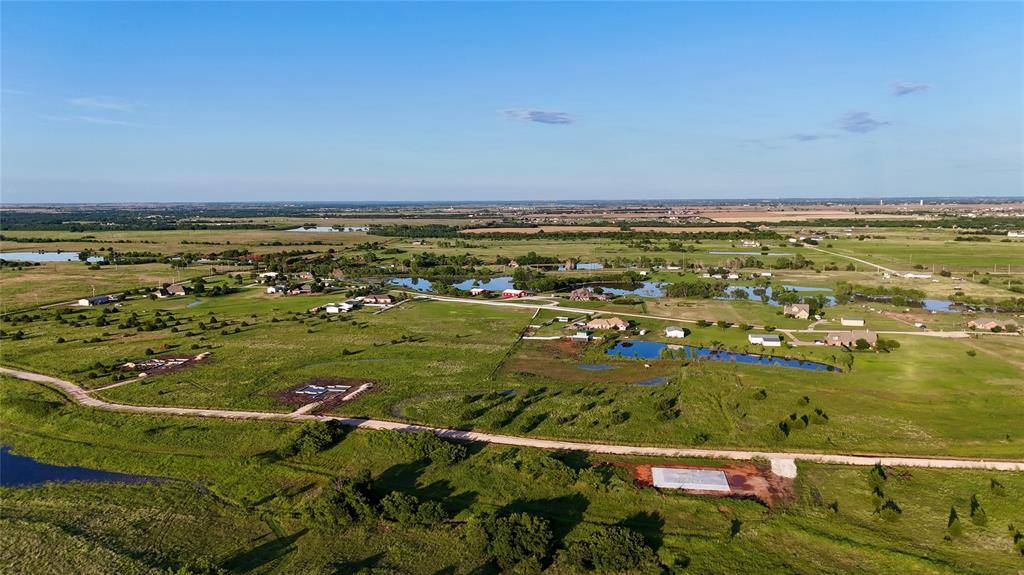 2 E 880 RD, Cashion, OK 73016