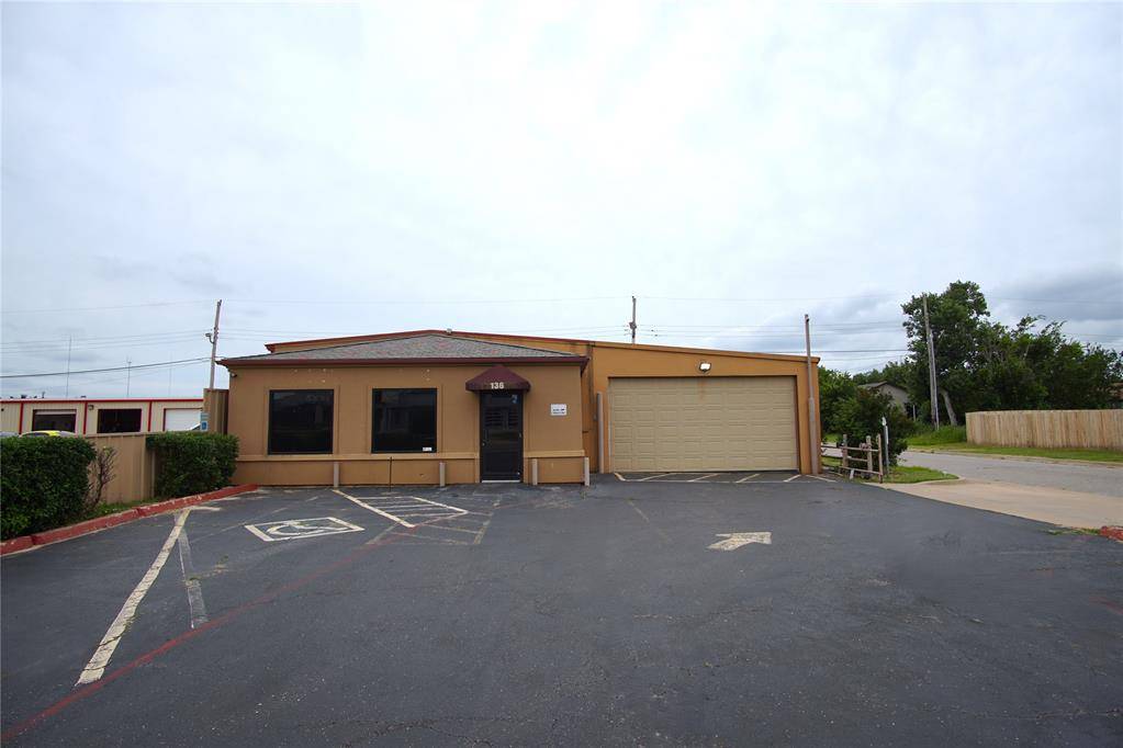 136 NW 122nd ST, Oklahoma City, OK 73114