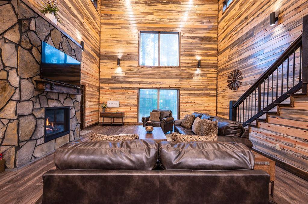 300 Bent Oak TRL, Broken Bow, OK 74728