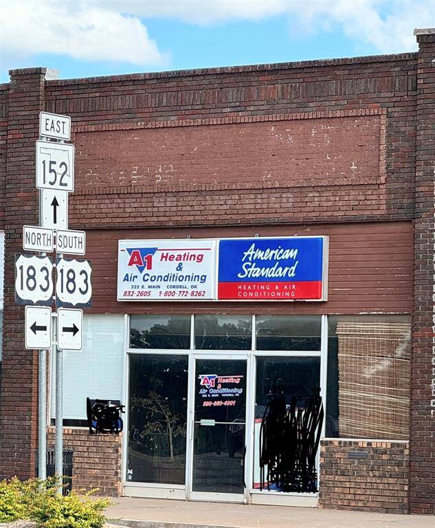 222 E Main ST, Cordell, OK 73632